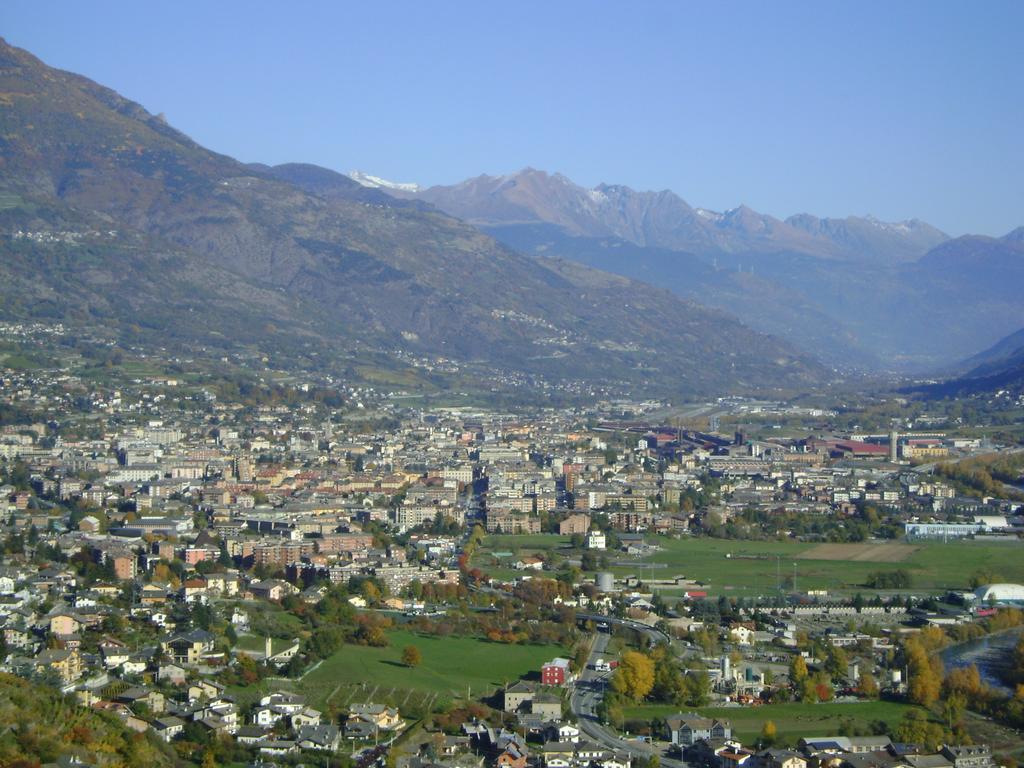 La Maison Nouva 1977 Aosta Eksteriør billede